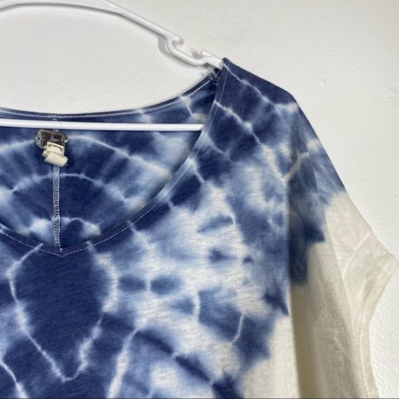 FREE PEOPLE Tie Dye Sharkbite Hem Tee Top Small - Picture 2 of 6